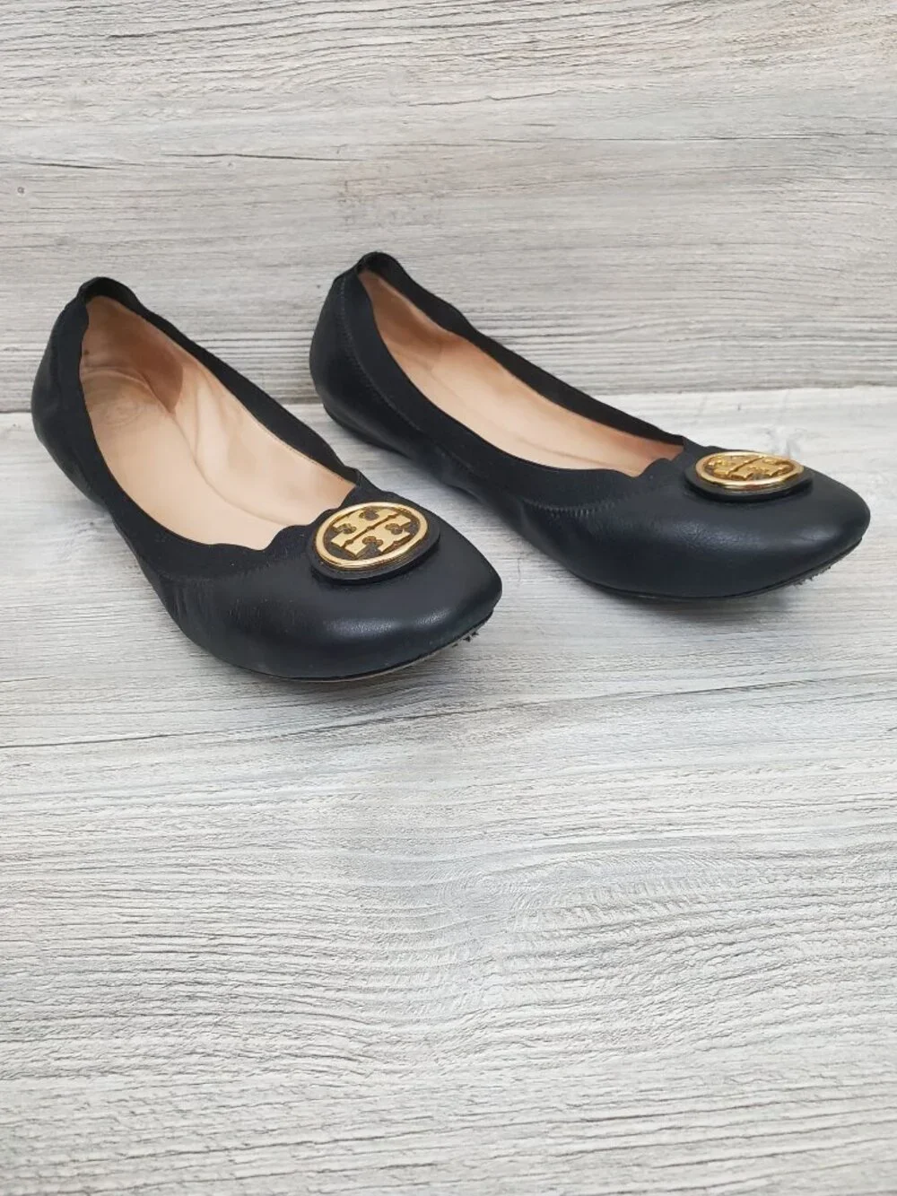 Tory Burch Caroline 2 ballet flats in black; size 11M